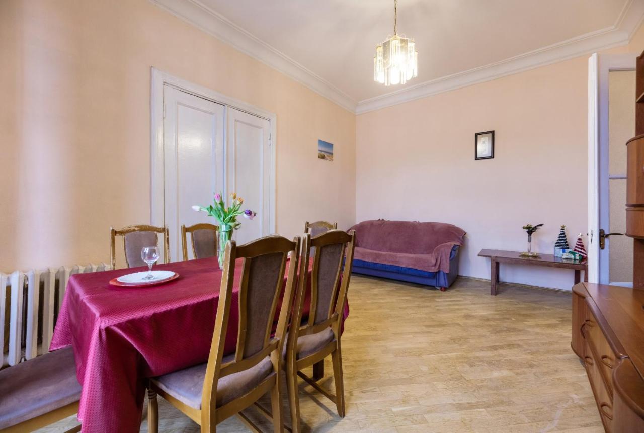 Apartment With Lovely View Kiev Ngoại thất bức ảnh
