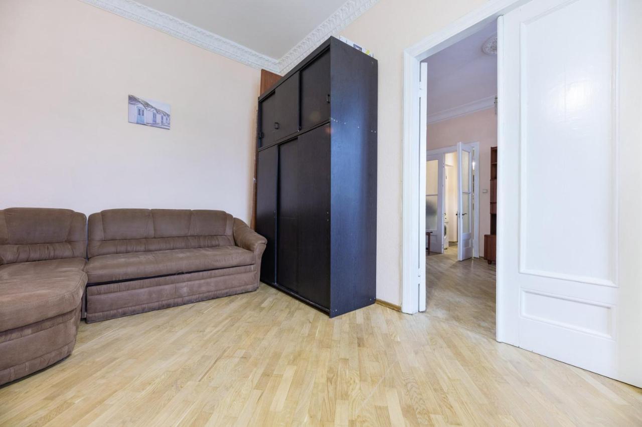 Apartment With Lovely View Kiev Ngoại thất bức ảnh