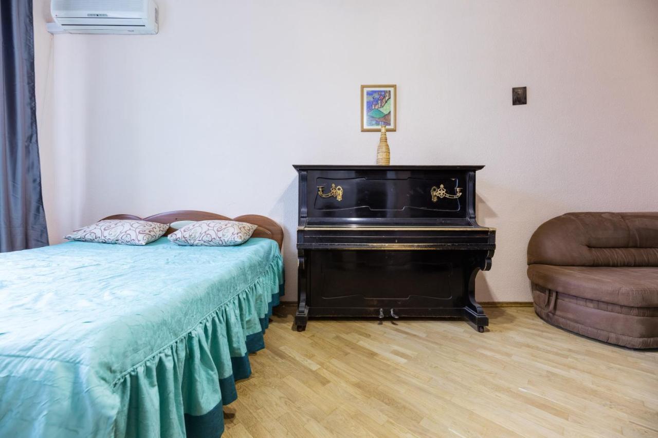 Apartment With Lovely View Kiev Ngoại thất bức ảnh